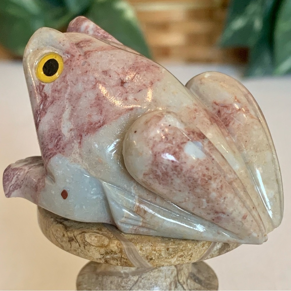 Soapstone Carved Frog Figurine Stone Amphibian Animal Carving Figure Statue 2”